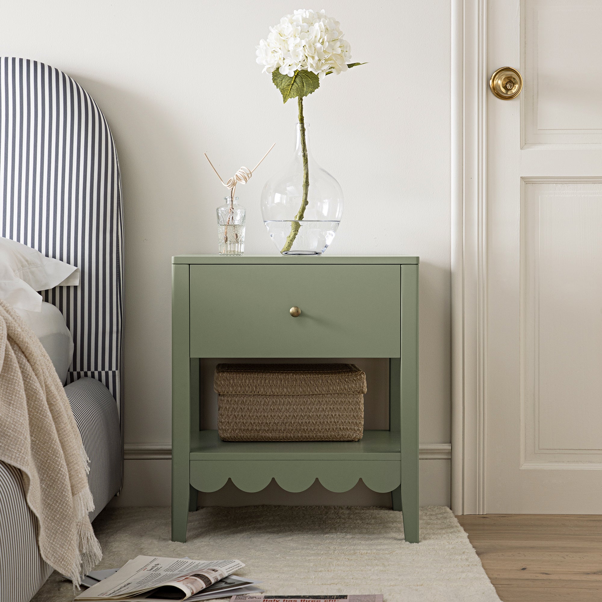 Henley Scalloped Edge Bedside Table with Drawer, Sage Green