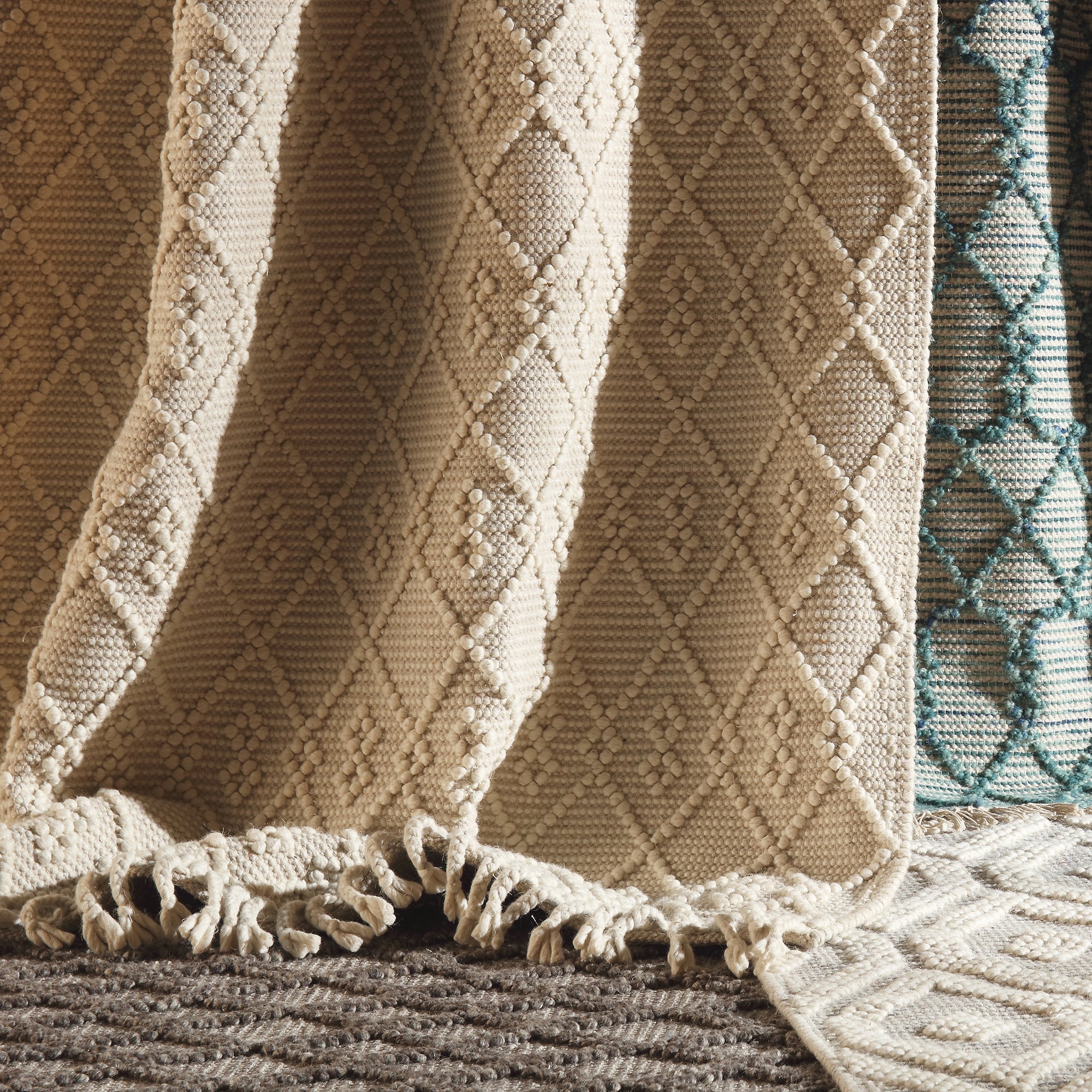 Avanti Hand Woven Cream Bobble Wool Rug