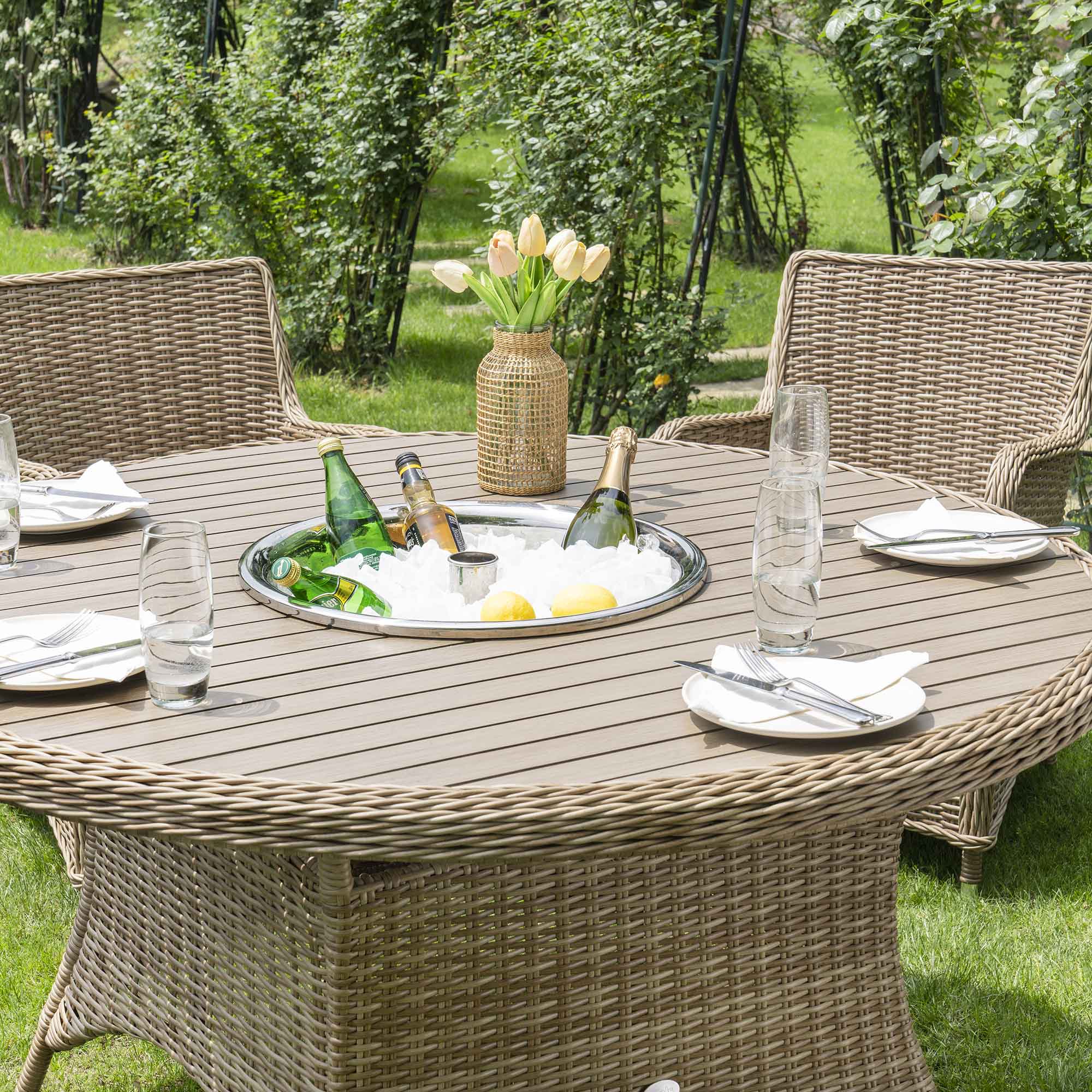 Hampshire 6-Seater Round Wicker Rattan Dining Set with Lazy Susan & Ice Bucket, Natural