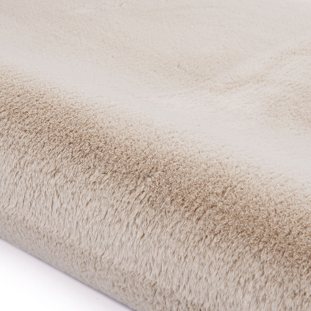 Lush Supersoft Cream Faux Fur Rug - 120 x 170 cm