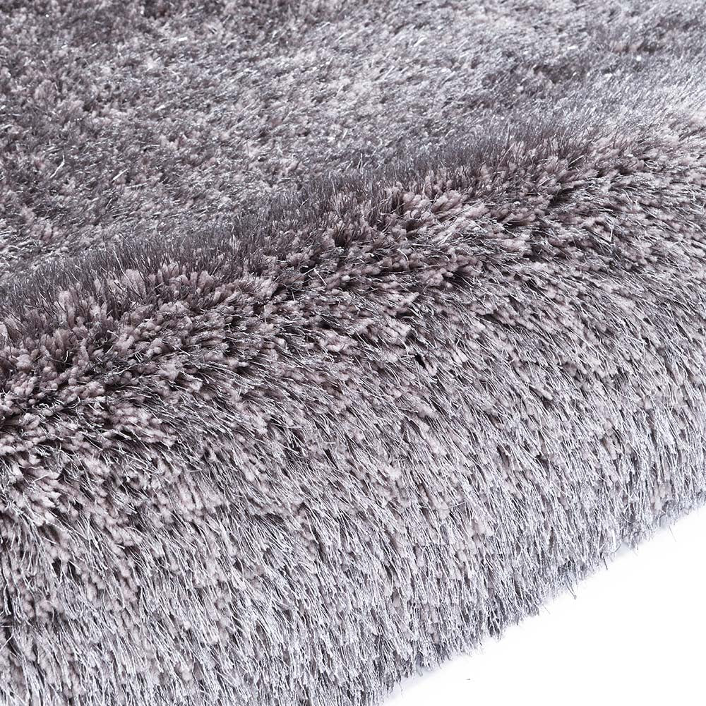 Silver Tufted Shaggy Rug 140 x 200 cm | daals